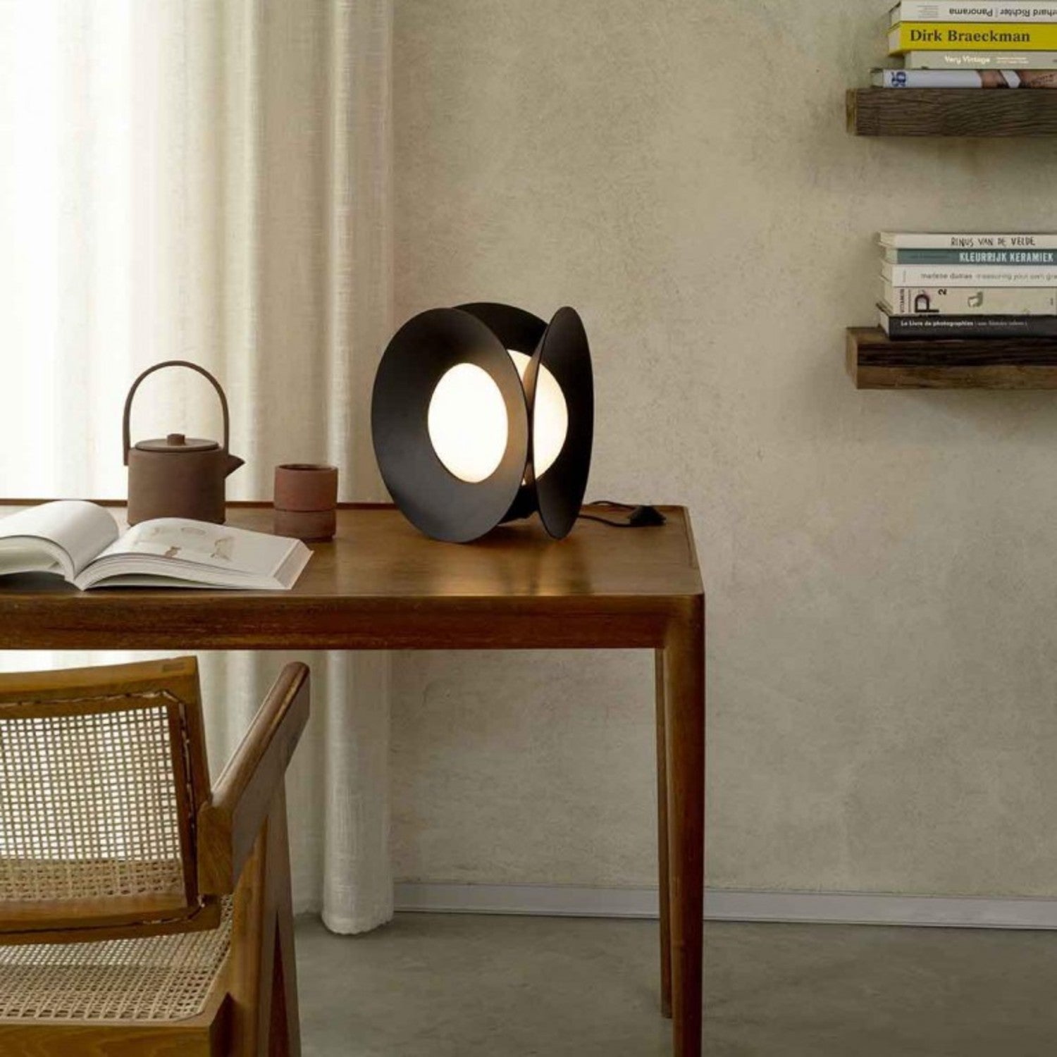 ARMEN - Table Lamp