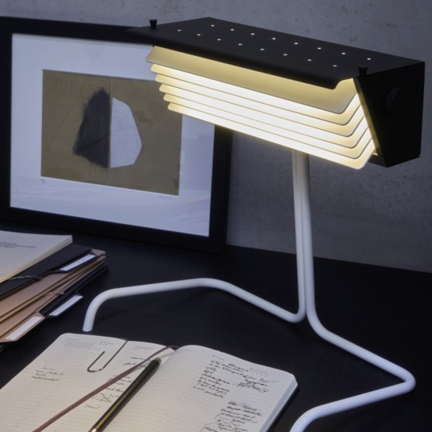 BINY - Table Lamp
