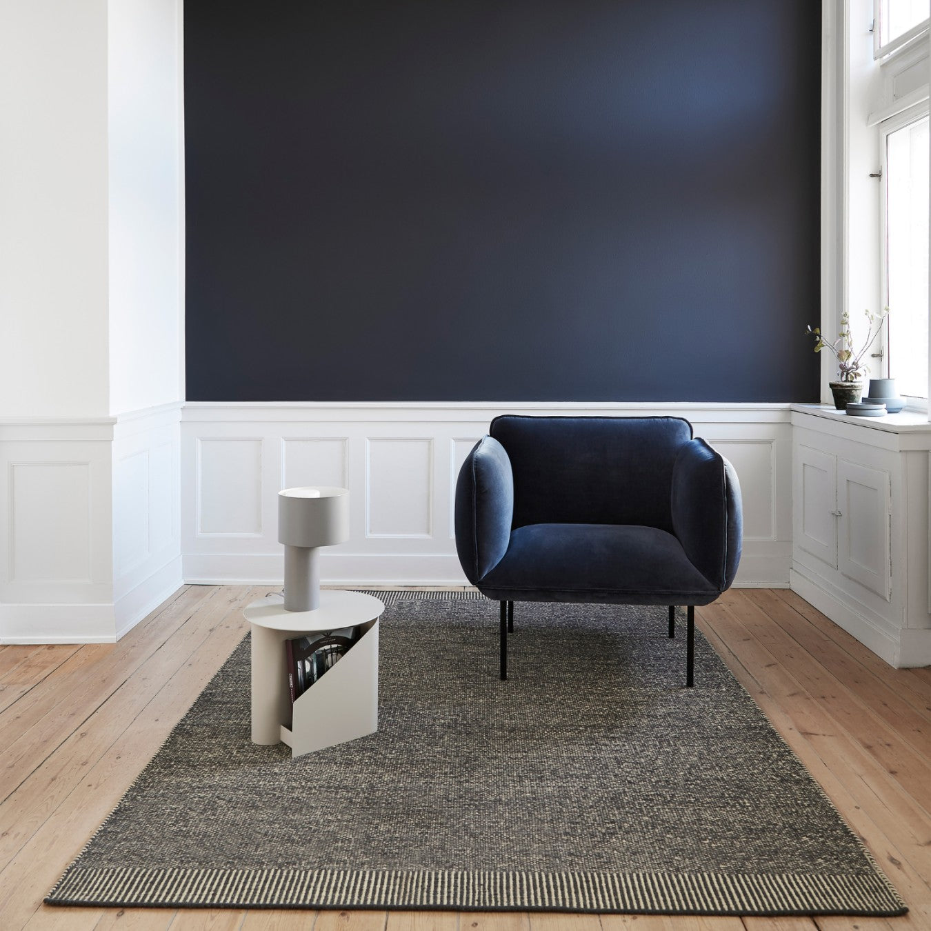 SENTRUM - Beistelltisch