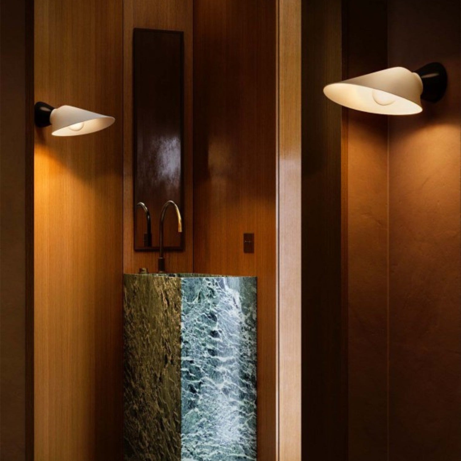 PLUME BATHROOM - Wall Light