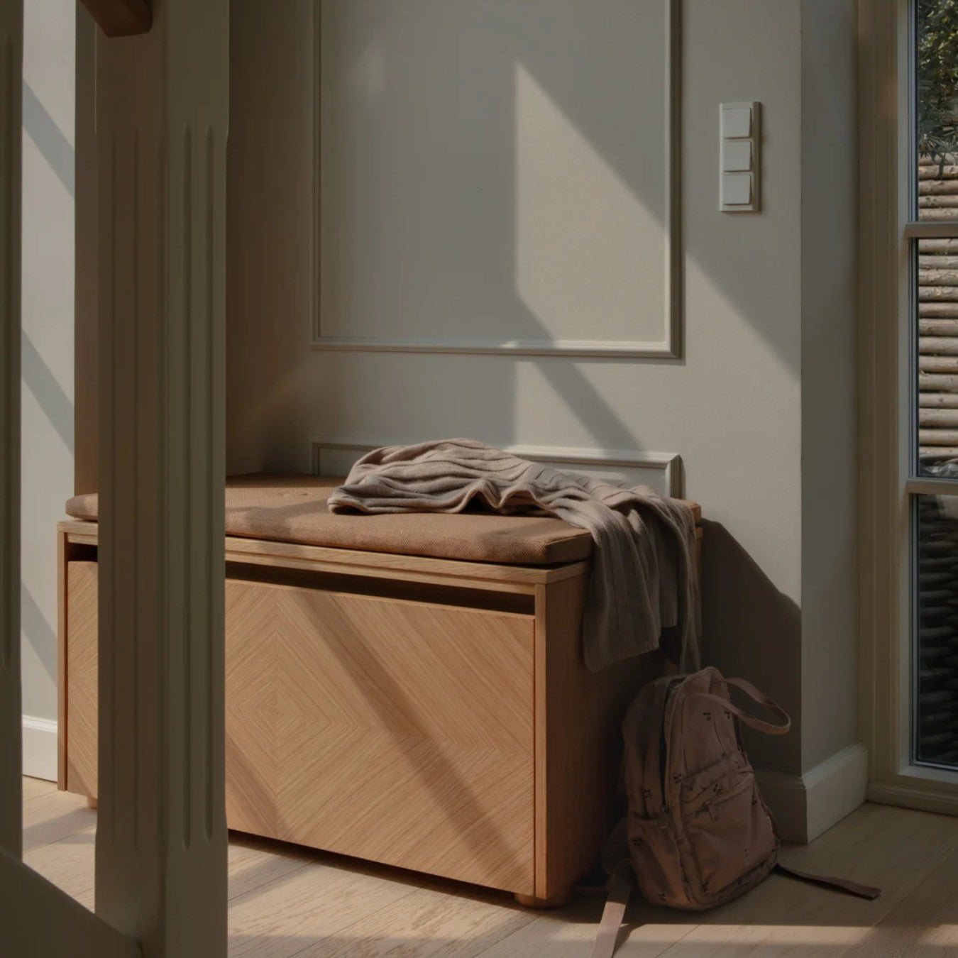 HIDEAWAY - Storage Bench