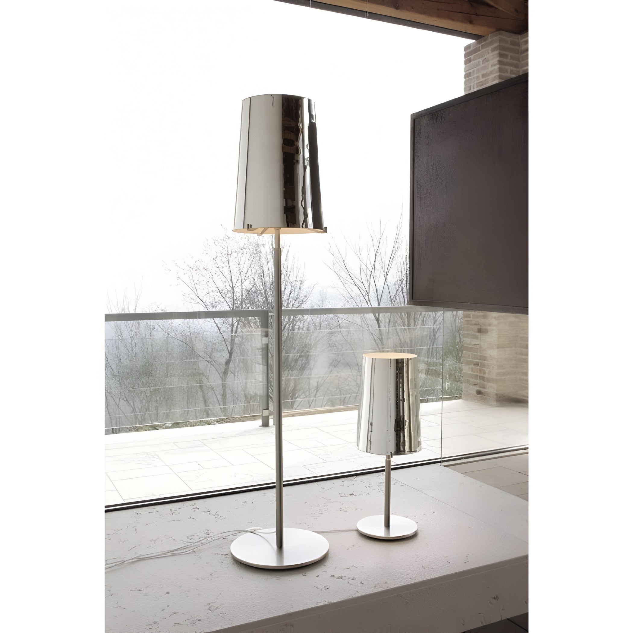 SERA T1 - Table Lamp