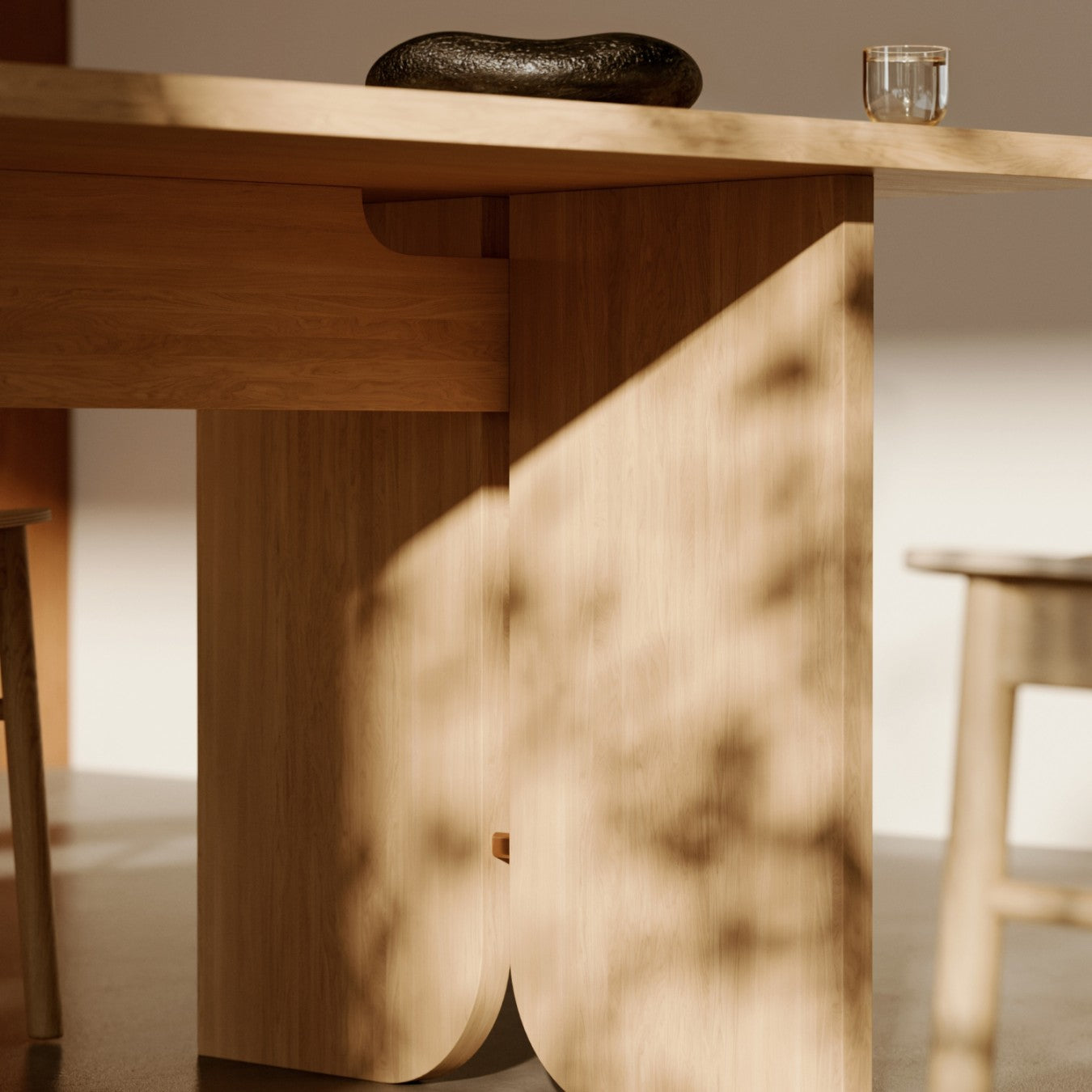 KIMONO - Dining Table