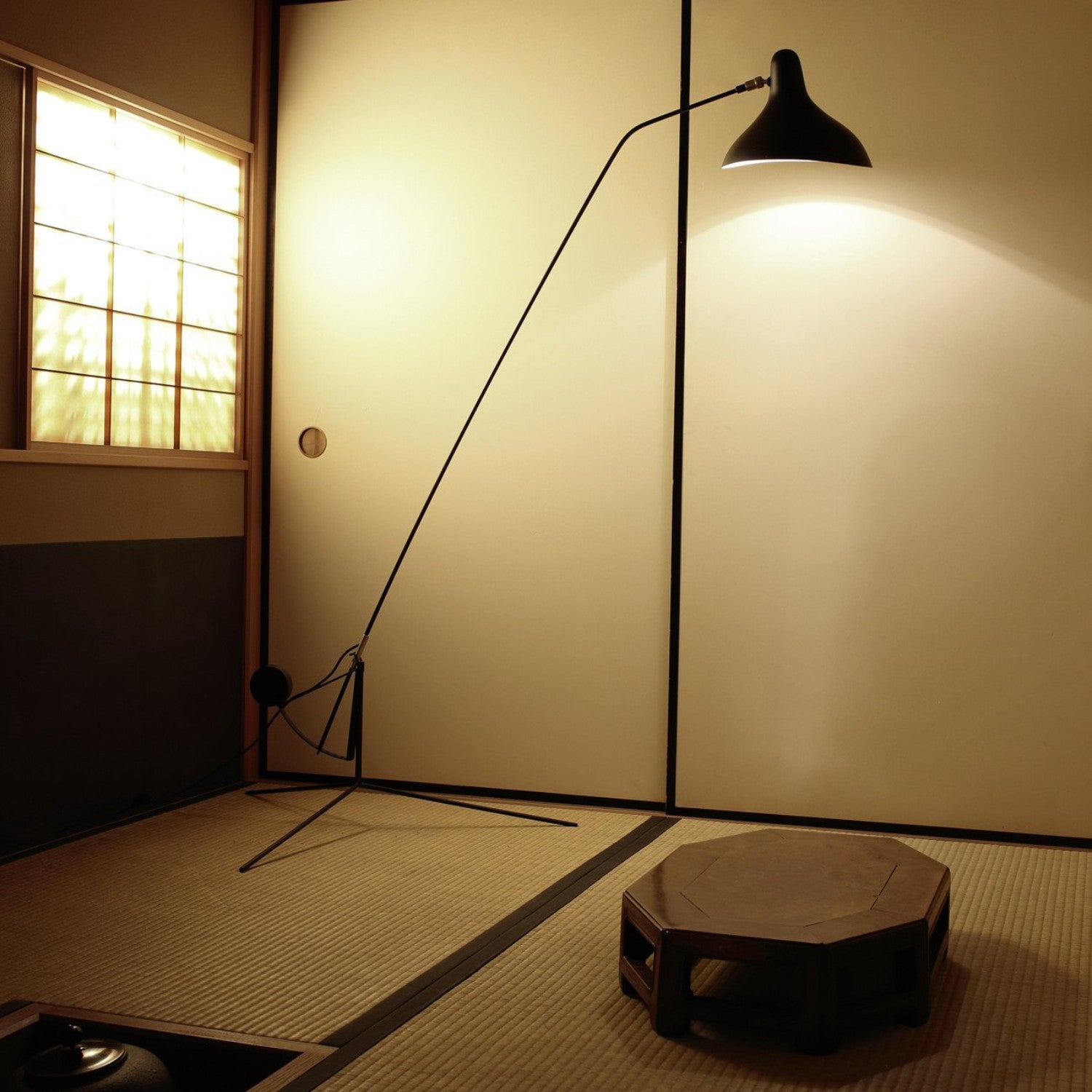 MANTIS BS1 - Floor Lamp