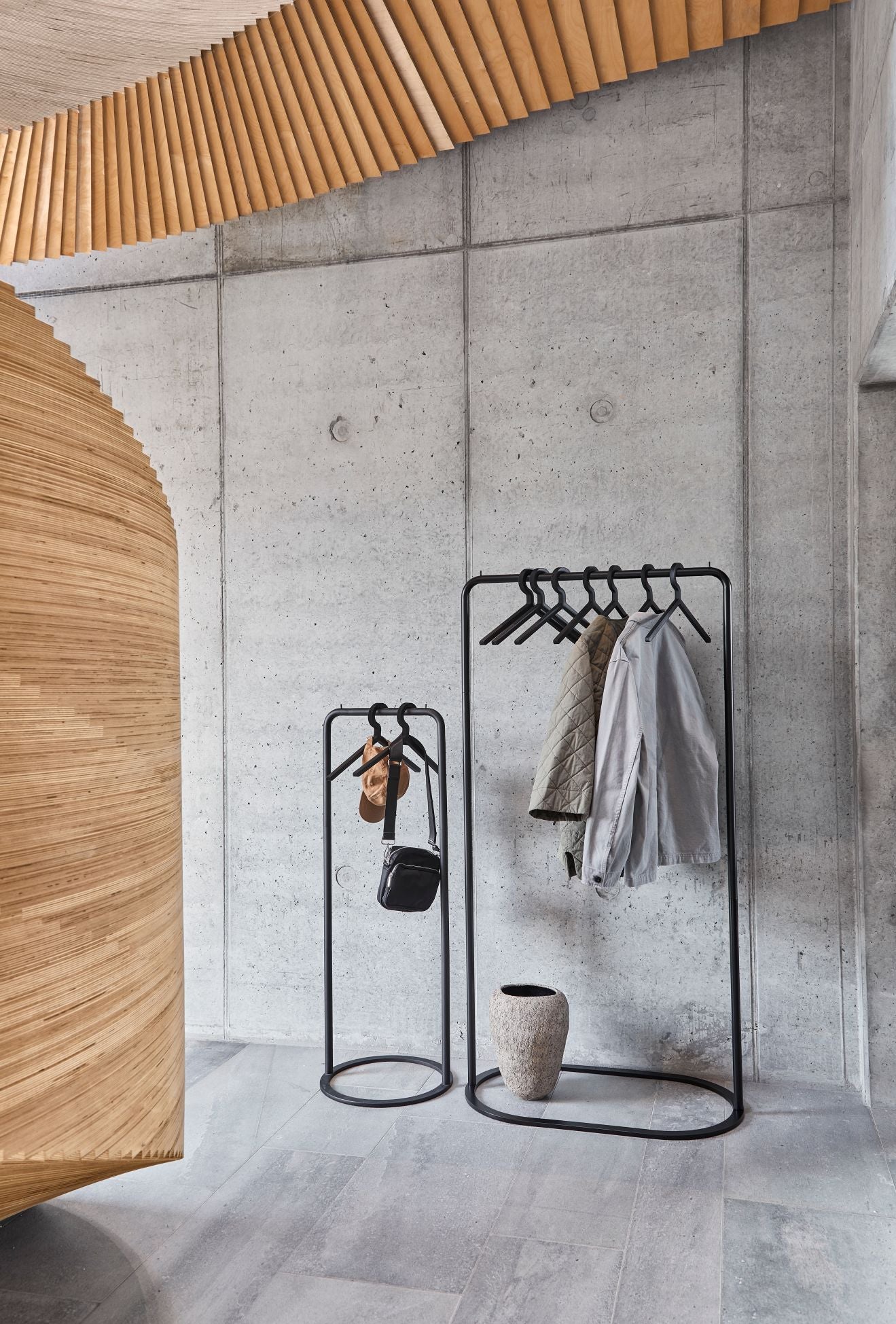 O&O - Clothes Rack