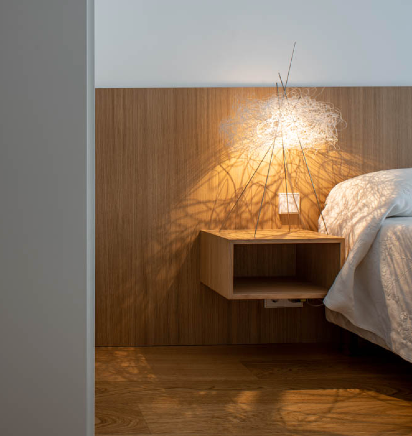 PILI - Table Lamp